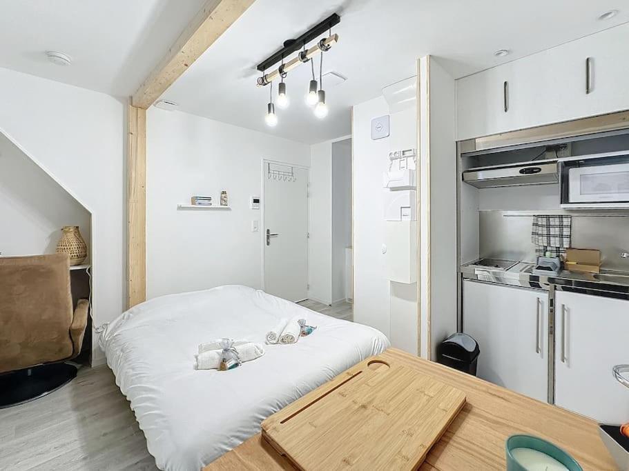Appartement Lamirar - Centre Historique - Proche Gare - Calme à Rennes Extérieur photo